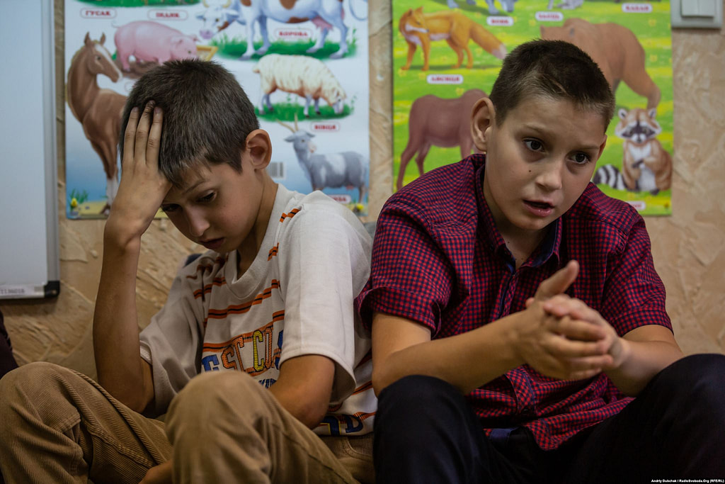 Війна в Україні. Діти на лінії фронту. Фото: Andriy Dubchak